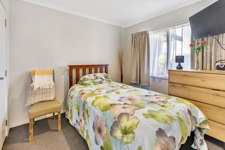 Photo of property in 4 Kipling Crescent, Owhata, Rotorua, 3010