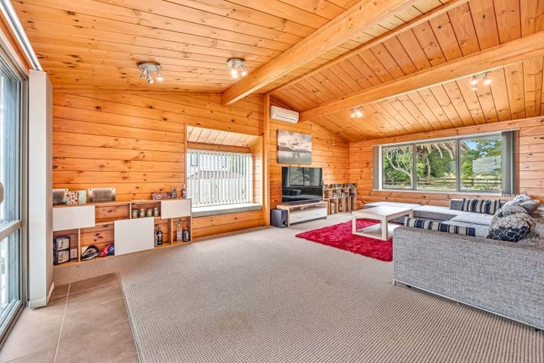 Photo of property in 9 Francesco Drive, Karaka, Papakura, 2113