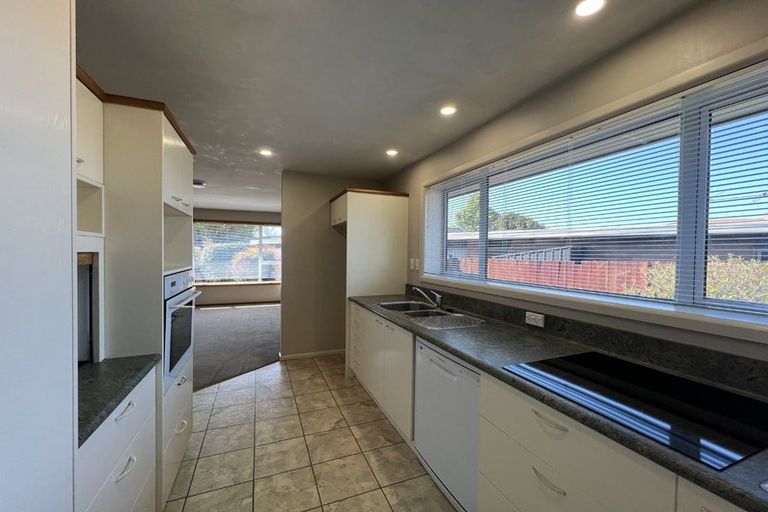 Photo of property in 229 Grahams Road, Burnside, Christchurch, 8053