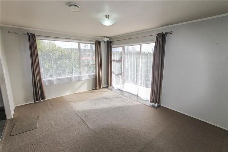 Photo of property in 1/168 Hutchinson Avenue, New Lynn, Auckland, 0600