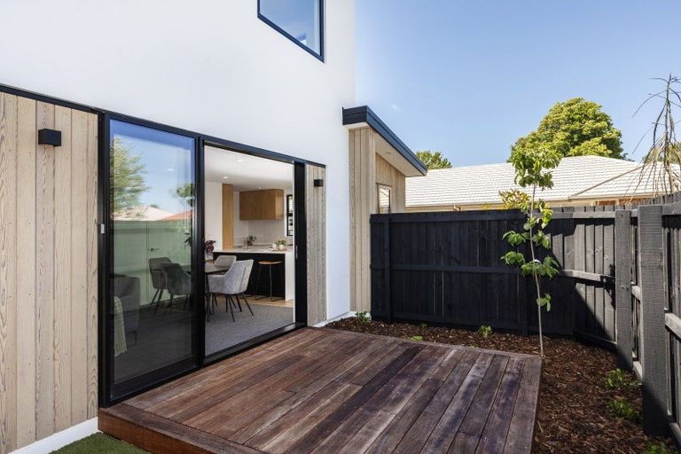 Photo of property in 46b Division Street, Riccarton, Christchurch, 8041