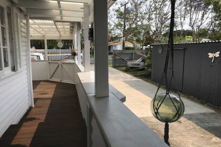 Photo of property in 11 Puriri Street, Te Kamo, Whangarei, 0112