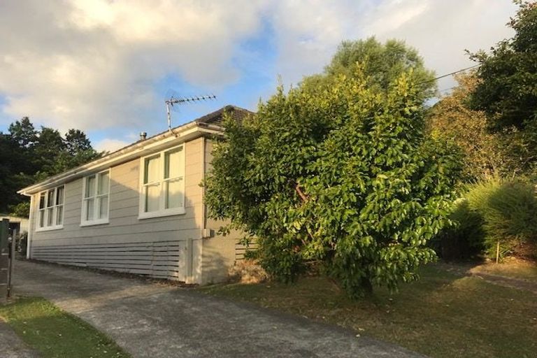 Photo of property in 6 Prebble Grove, Naenae, Lower Hutt, 5011
