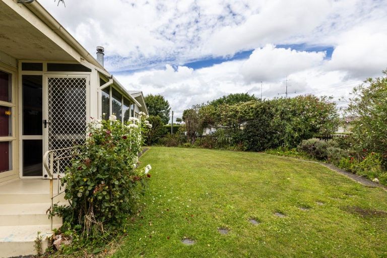 Photo of property in 412 Huia Place, Camberley, Hastings, 4120