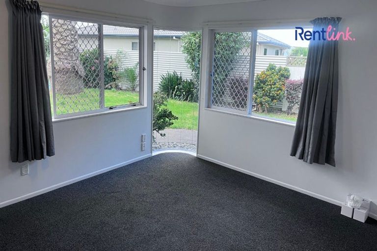 Photo of property in 7 Phoenix Heights, Mount Maunganui, 3116