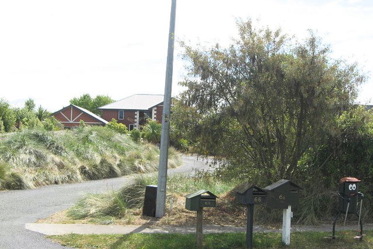 Photo of property in 62 Queens Avenue, Waikuku Beach, 7402