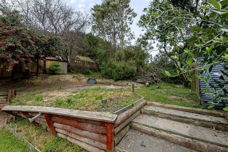 Photo of property in 10 Mamaku Street, Paraparaumu, 5032