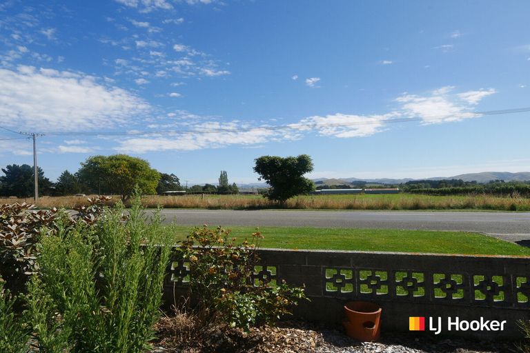 Photo of property in 24 Burraness Street, Palmerston, 9430