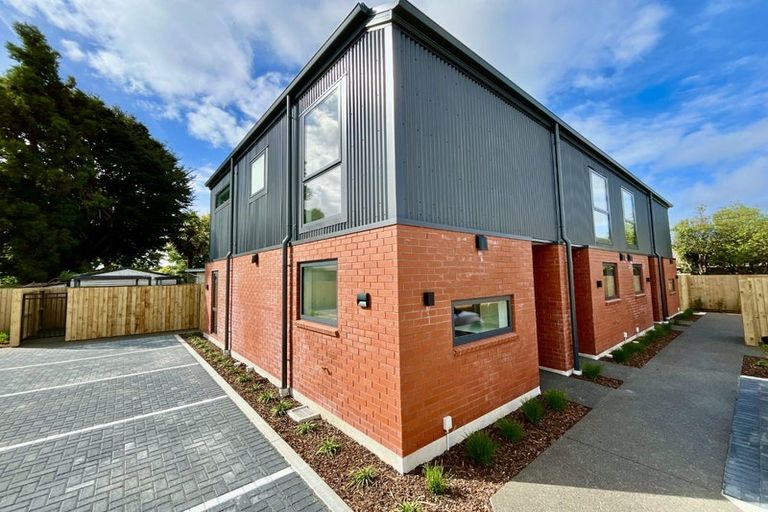 Photo of property in 5/76 Cranford Street, St Albans, Christchurch, 8014