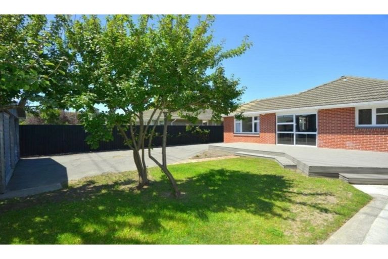 Photo of property in 4 Glencoe Street, Burnside, Christchurch, 8053