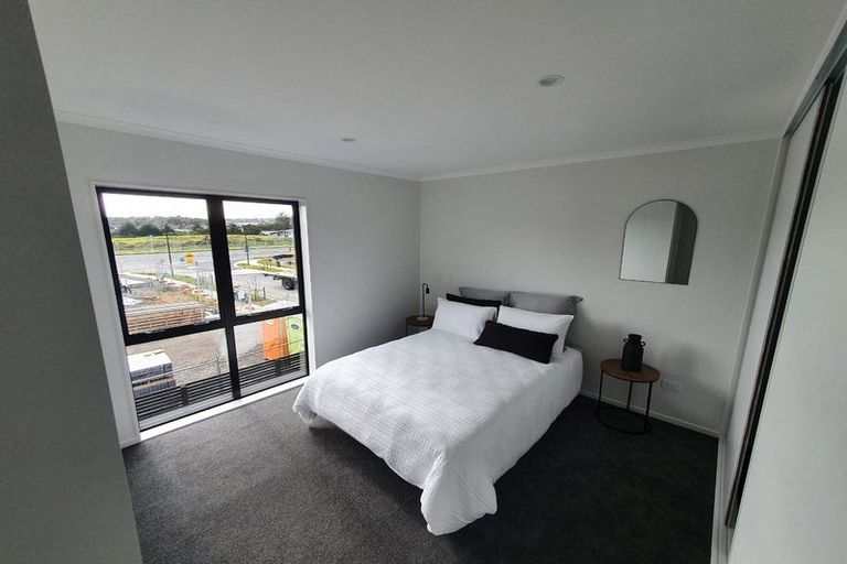 Photo of property in 18 Shortfin Place, Flat Bush, Auckland, 2019