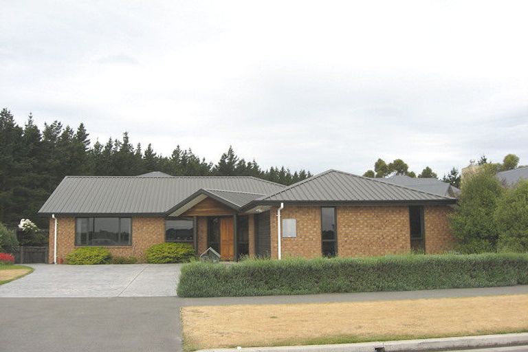 Photo of property in 566 Bower Avenue, Parklands, Christchurch, 8083