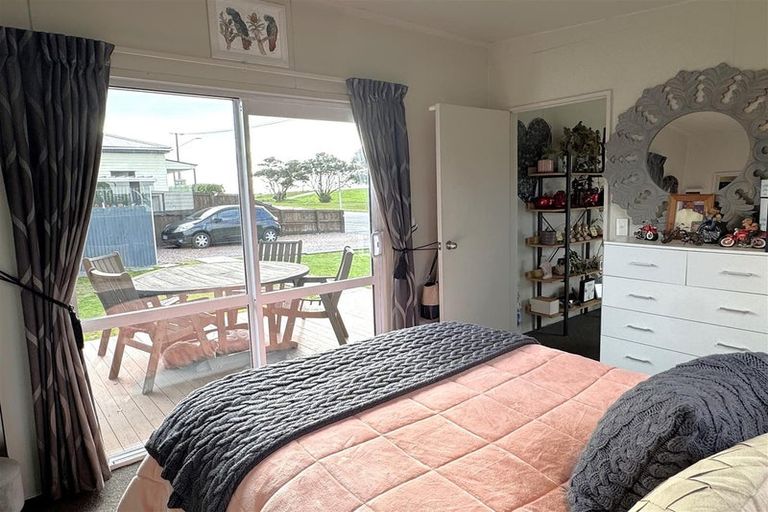 Photo of property in 2 Coakley Street, Blaketown, Greymouth, 7805