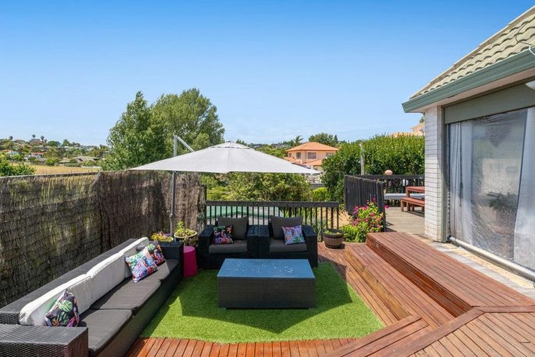 Photo of property in 1/3 Pelican Lane, Unsworth Heights, Auckland, 0632