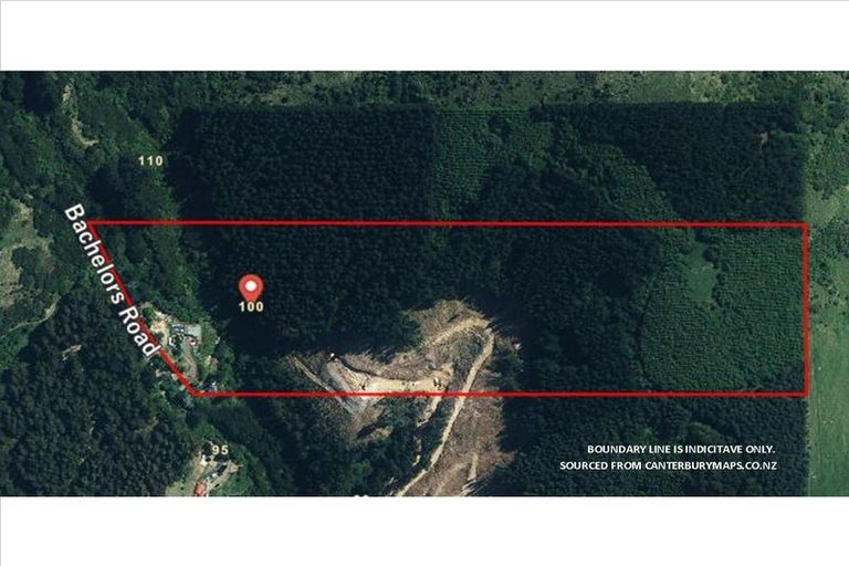 Photo of property in 100 Bachelors Road, Little River, 7591