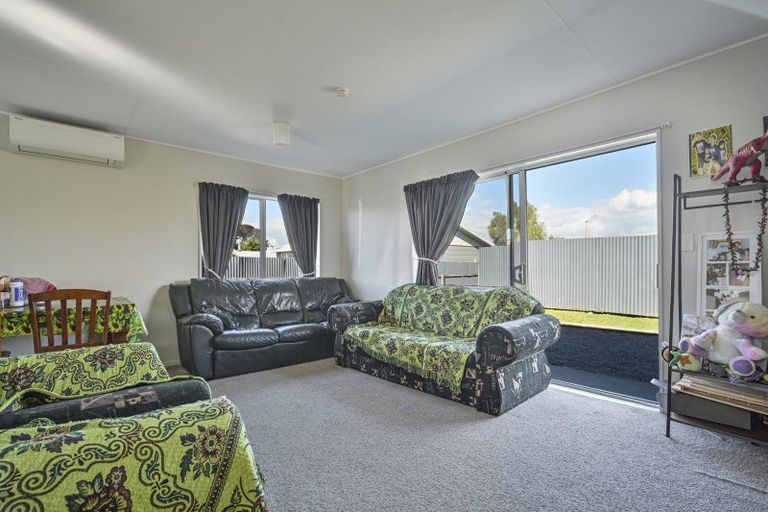 Photo of property in 10b Kilkee Terrace, Flaxmere, Hastings, 4120