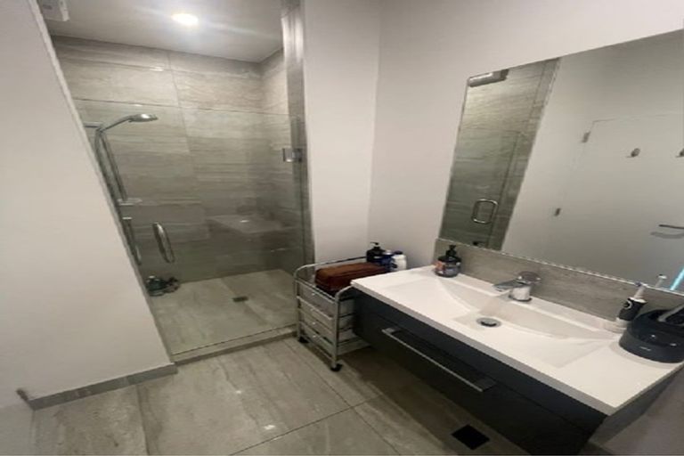 Photo of property in 1c Wilkinson Street, Oriental Bay, Wellington, 6011