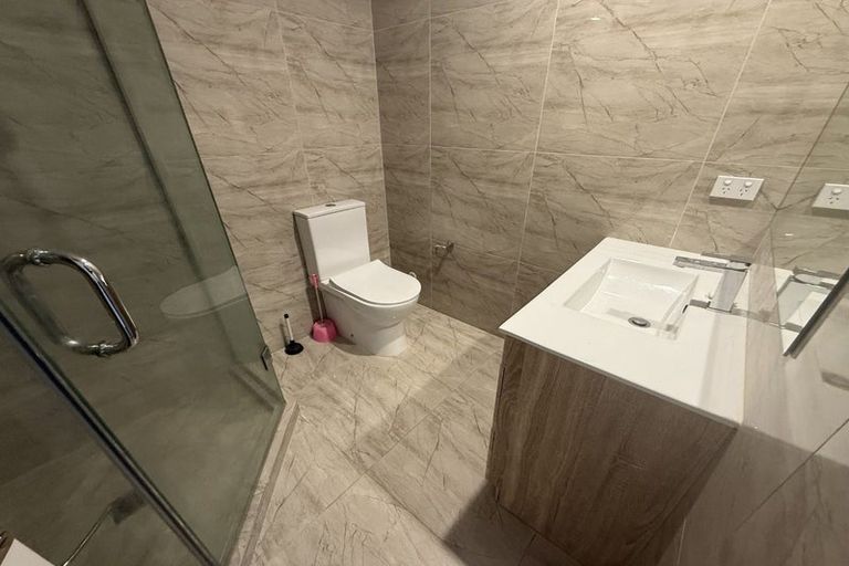 Photo of property in 10d Blossom Lane, Manurewa, Auckland, 2102