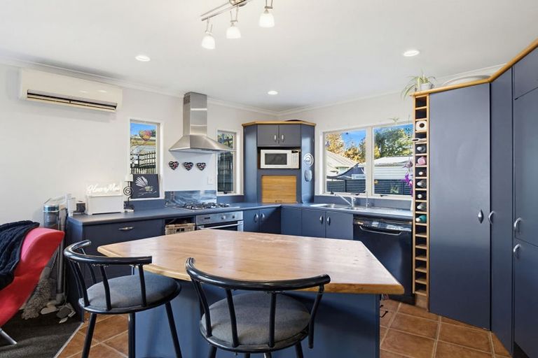 Photo of property in 15a Manawatu Street, Hokowhitu, Palmerston North, 4410