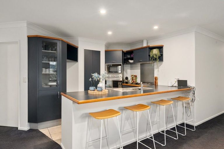 Photo of property in 54 Oxley Avenue, St Albans, Christchurch, 8014