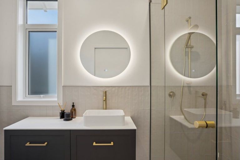 Photo of property in 105 Burdon Loop, Lake Hawea, 9382