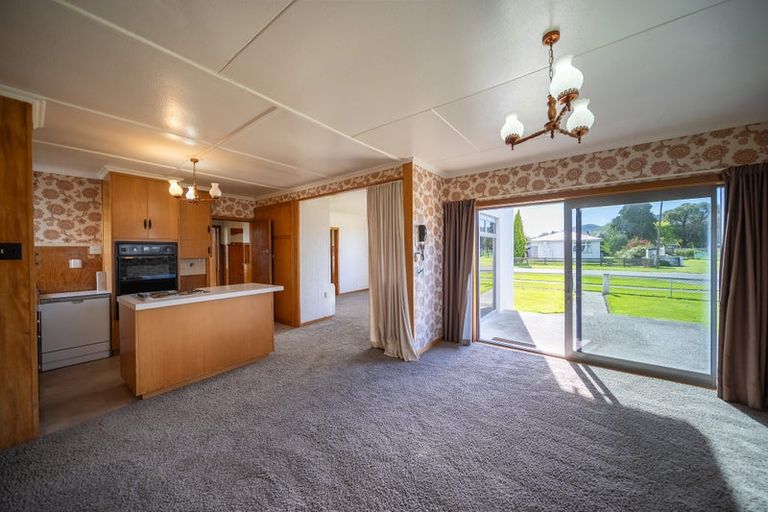 Photo of property in 6 Helena Street, Lumsden, 9730