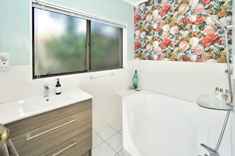 Photo of property in 20 Norrie Street, Te Puke, 3119