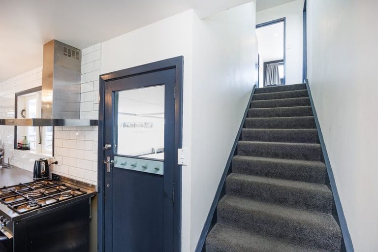 Photo of property in 18 Somerset Crescent, Highbury, Palmerston North, 4412