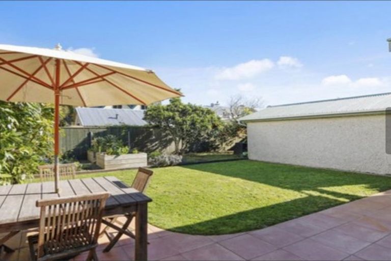 Photo of property in 2 Oldham Lane, The Wood, Nelson, 7010