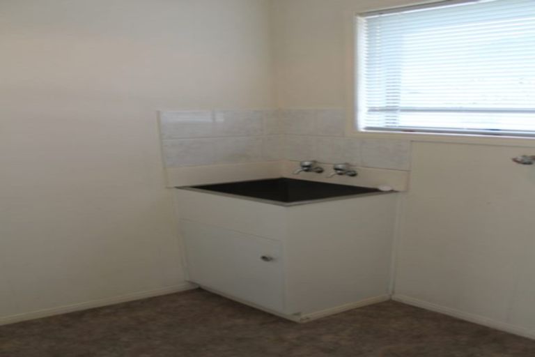Photo of property in 1/358 Bucklands Beach Road, Bucklands Beach, Auckland, 2012