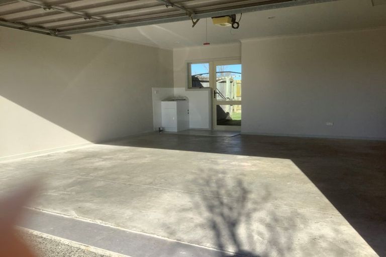 Photo of property in Henry Russell Estate, 21/36 Belgrove Drive, Waipukurau, 4200