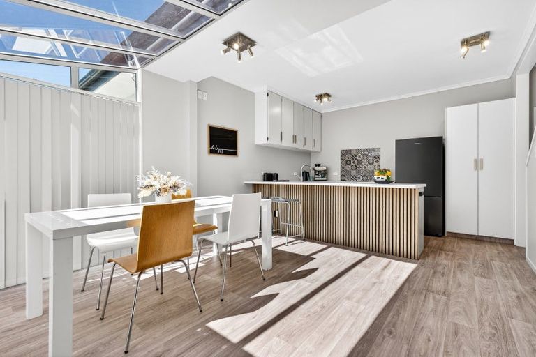 Photo of property in 138 Gloucester Street, Taradale, Napier, 4112