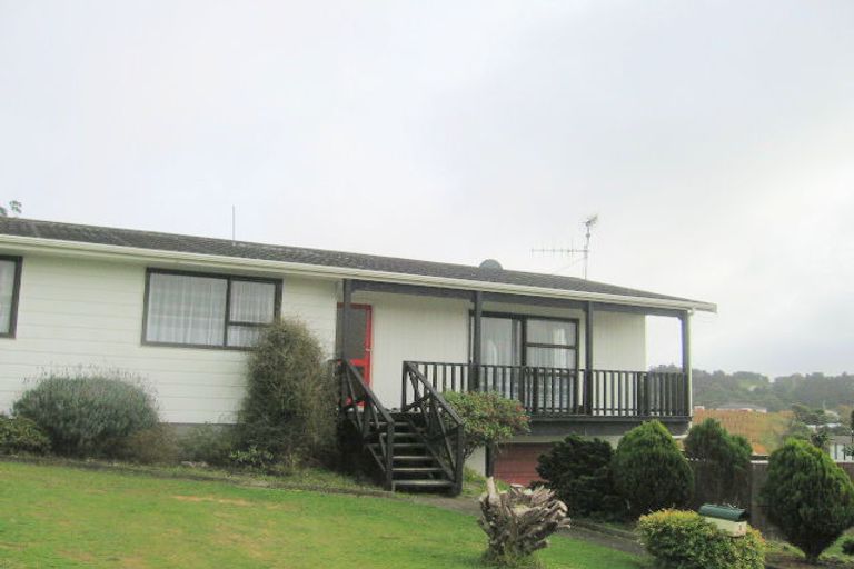 Photo of property in 2 Pump Lane, Whitby, Porirua, 5024