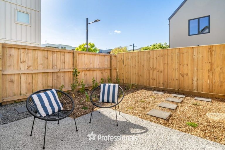 Photo of property in 137 Cambridge Terrace, Fairfield, Lower Hutt, 5011