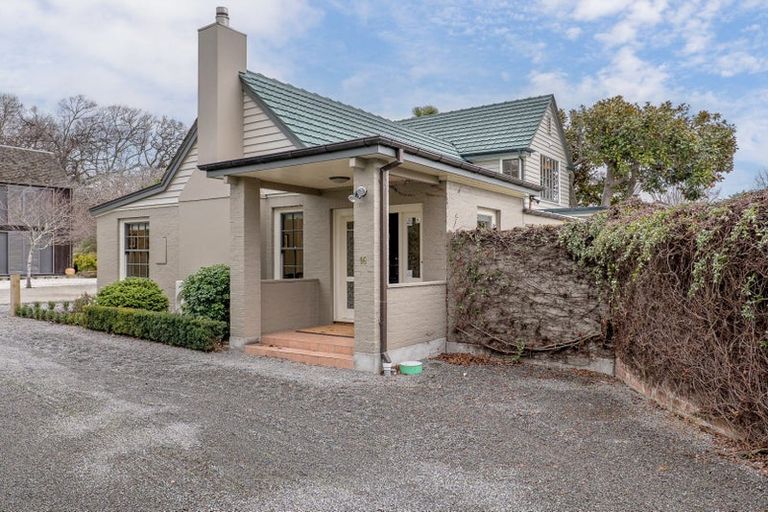 Photo of property in 16 Desmond Street, Merivale, Christchurch, 8014