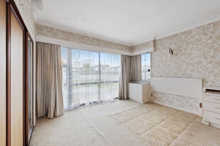 Photo of property in 122 Kimpton Road, Papatoetoe, Auckland, 2025