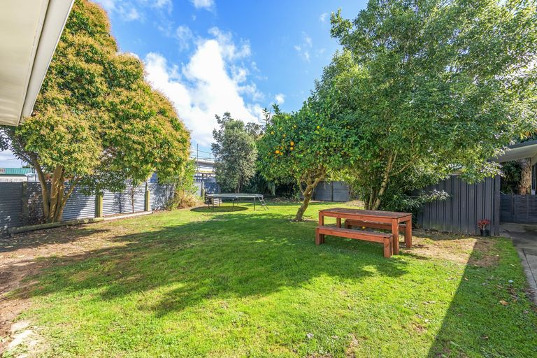 Photo of property in 10 Denbigh Place, Awapuni, Palmerston North, 4412