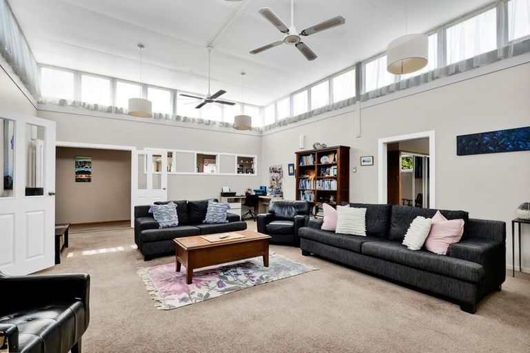 Photo of property in 28 Maire Street, Hawera, 4610