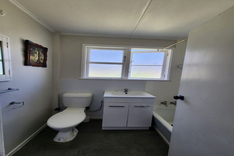 Photo of property in 15/17 Lyon Street, Marton, 4710