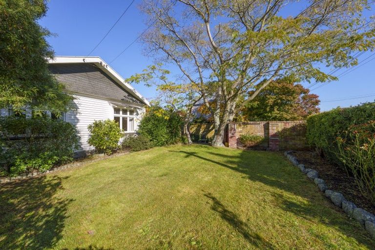 Photo of property in 12 Taylors Avenue, Bryndwr, Christchurch, 8052