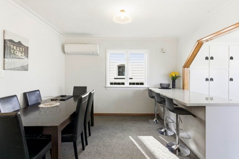 Photo of property in 178 Victoria Road, Saint Clair, Dunedin, 9012