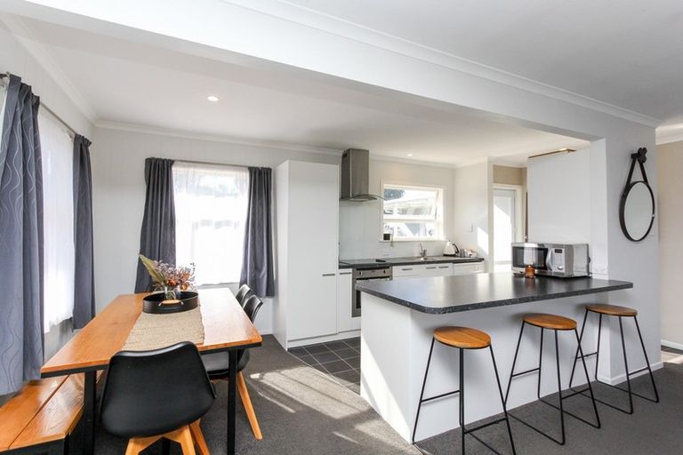 Photo of property in 43 Belair Avenue, Blagdon, New Plymouth, 4310