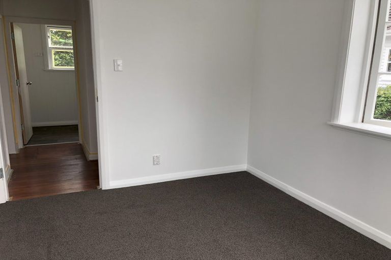 Photo of property in 15 Park Road, West End, Palmerston North, 4412