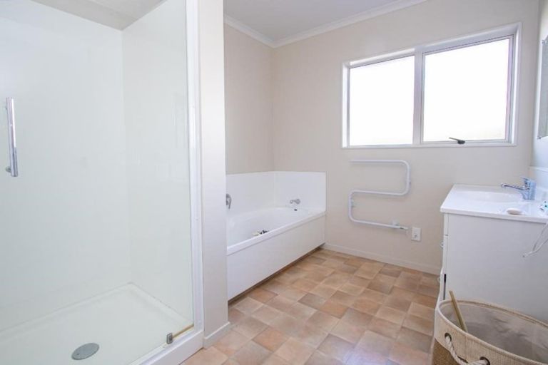 Photo of property in 24a Queen Street, Cambridge, 3434