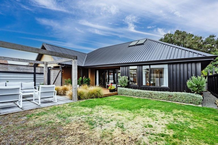 Photo of property in 51 Price Street, Grasmere, Invercargill, 9810