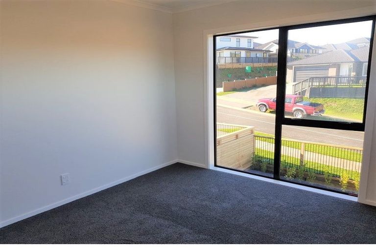 Photo of property in 138a John Burke Drive, Aotea, Porirua, 5024