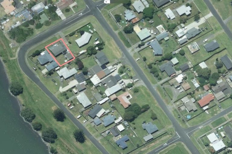 Photo of property in 2 Atkinson Street, Waitara, 4320
