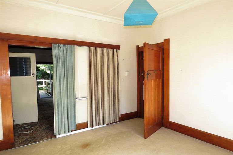 Photo of property in 116 Brougham Street, Westport, 7825