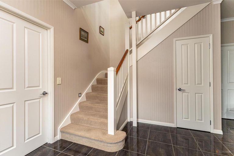 Photo of property in 119 Cox Street, Geraldine, 7930