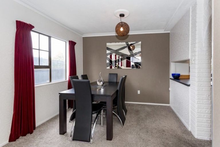 Photo of property in 12a Seymour Street, Hornby, Christchurch, 8042